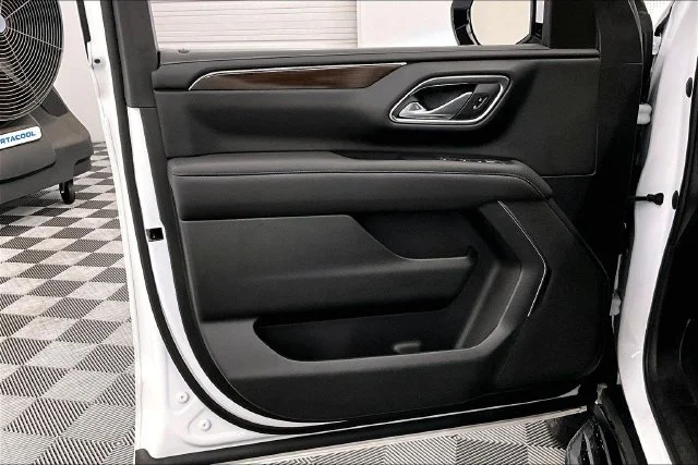 Used 2022 Summit White GMC SLE image 21