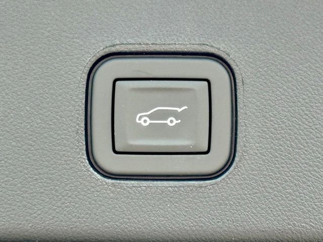 2026 Cadillac LYRIQ V Premium - Photo 35