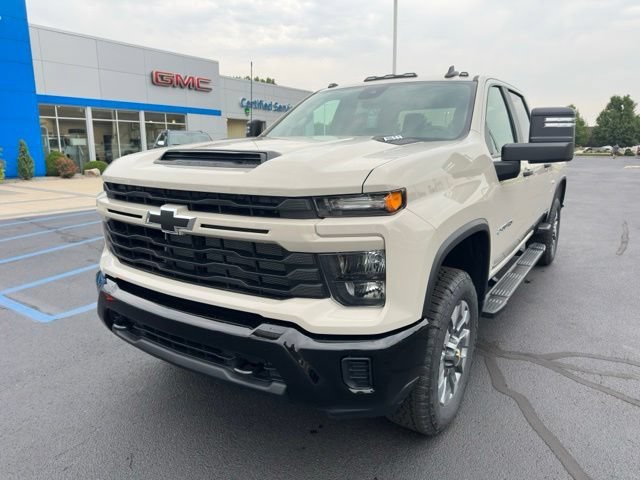 New 2026 White Sands Chevrolet Custom image 2