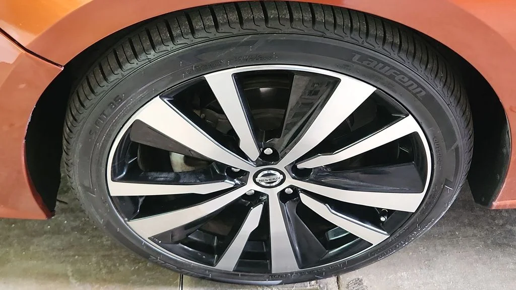 Used 2021 Orange Nissan 2.0 SR image 14