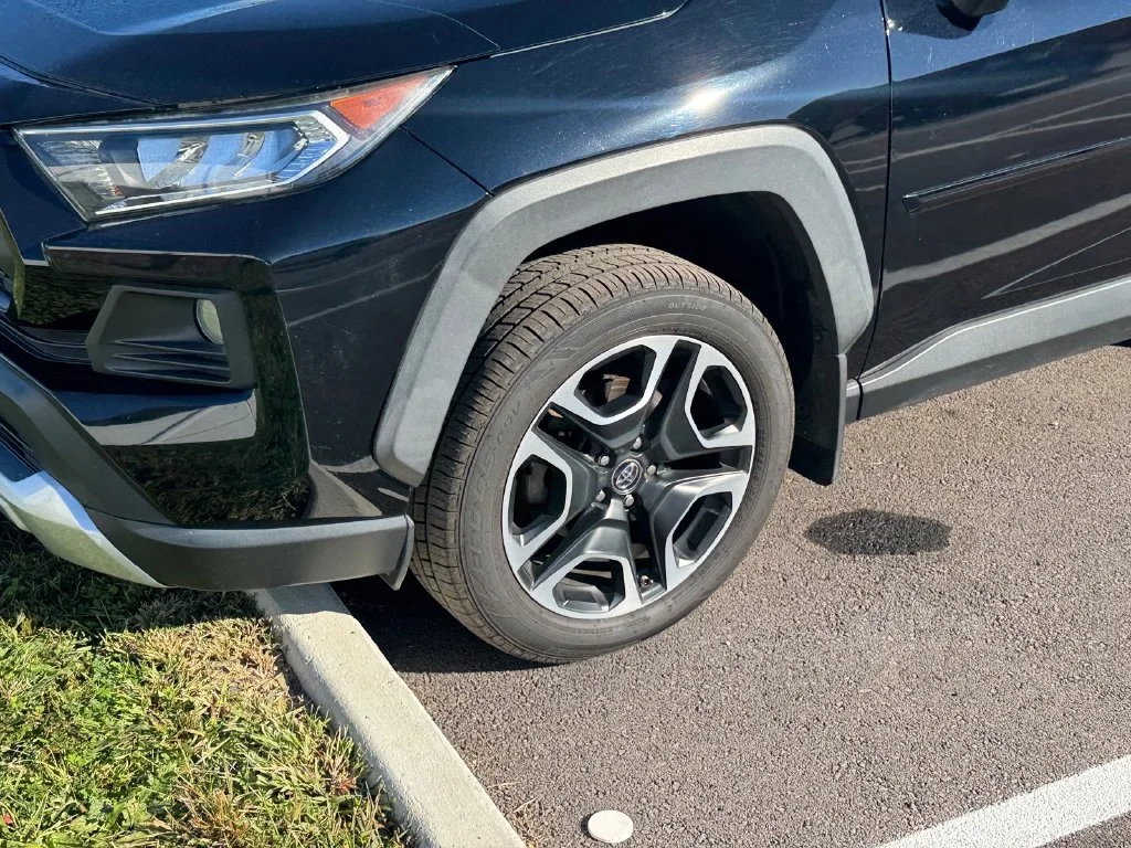 Used 2019 Black Toyota Adventure image 5