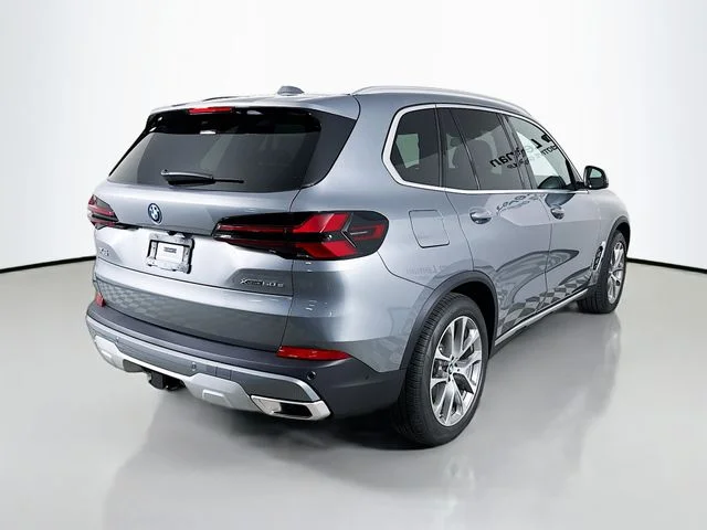 Used 2026 Gray BMW xDrive50e image 7