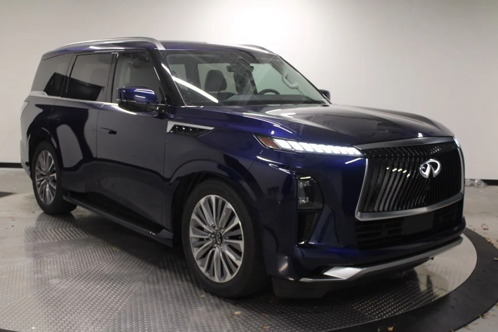 2025 INFINITI QX80 Luxe 4WD - Photo 9