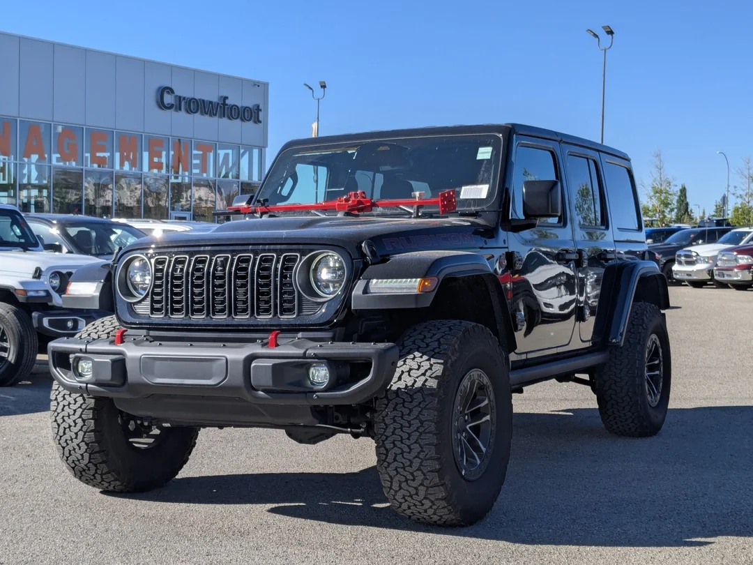 New 2025 Black Jeep Rubicon X - - 4x4 - 35 INCH A/T TIRES - Trailer Tow Group - Offroad Cam & More! image 4