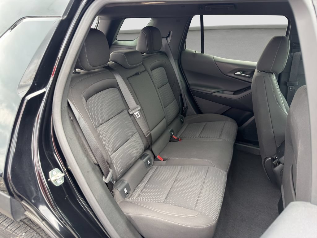 Used 2025 Mosaic Black Metallic Chevrolet LT image 19