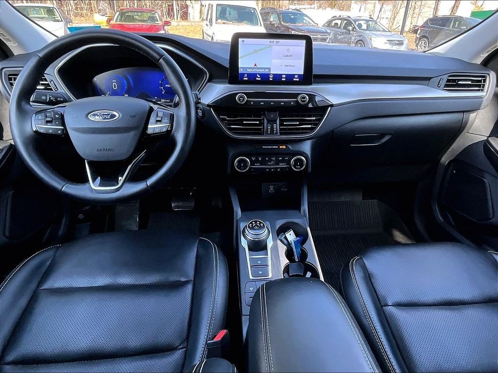 Used 2022 Blue Silver Metallic Ford Titanium image 21