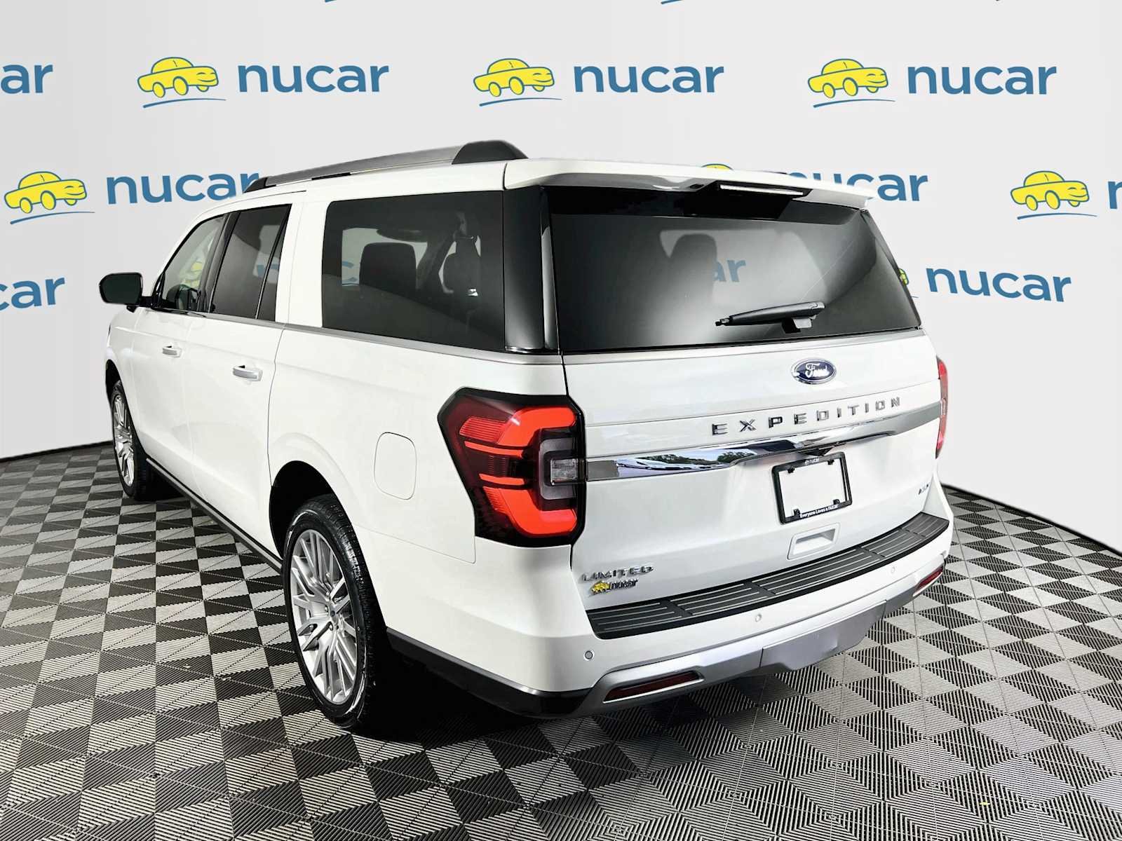 Used 2024 Star White Metallic Tri-Coat Ford Limited image 5