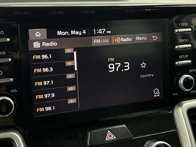 2021 Kia Sorento LX - Photo 13