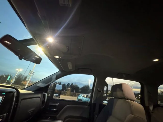 Used 2015 White Chevrolet LT image 20
