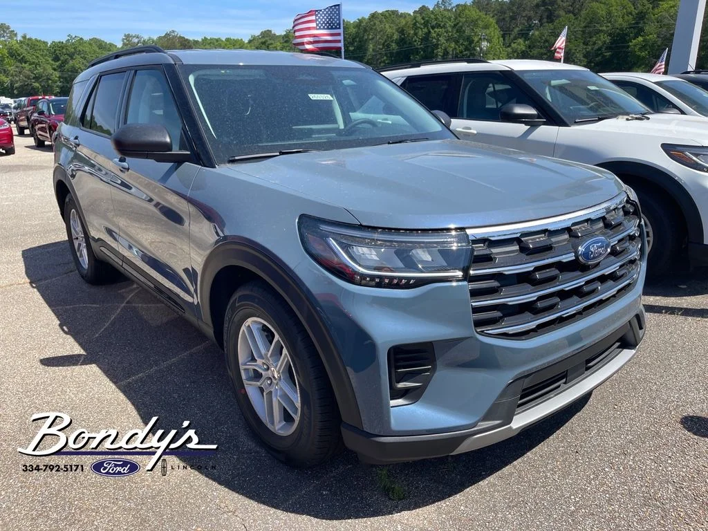 2026 Ford Explorer's photo