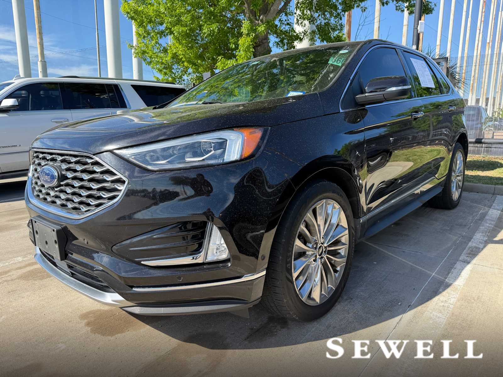 2020 Ford Edge Titanium