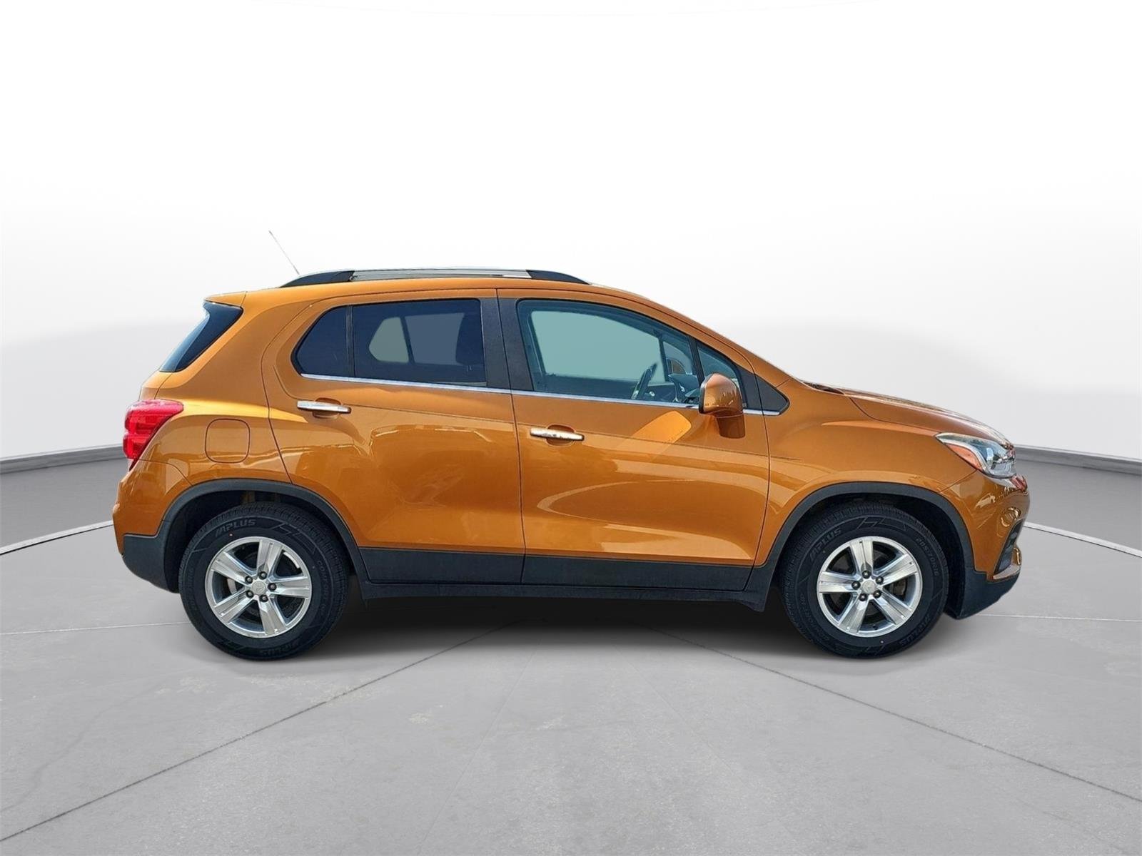 Used 2017 Orange Burst Metallic Chevrolet LT image 5