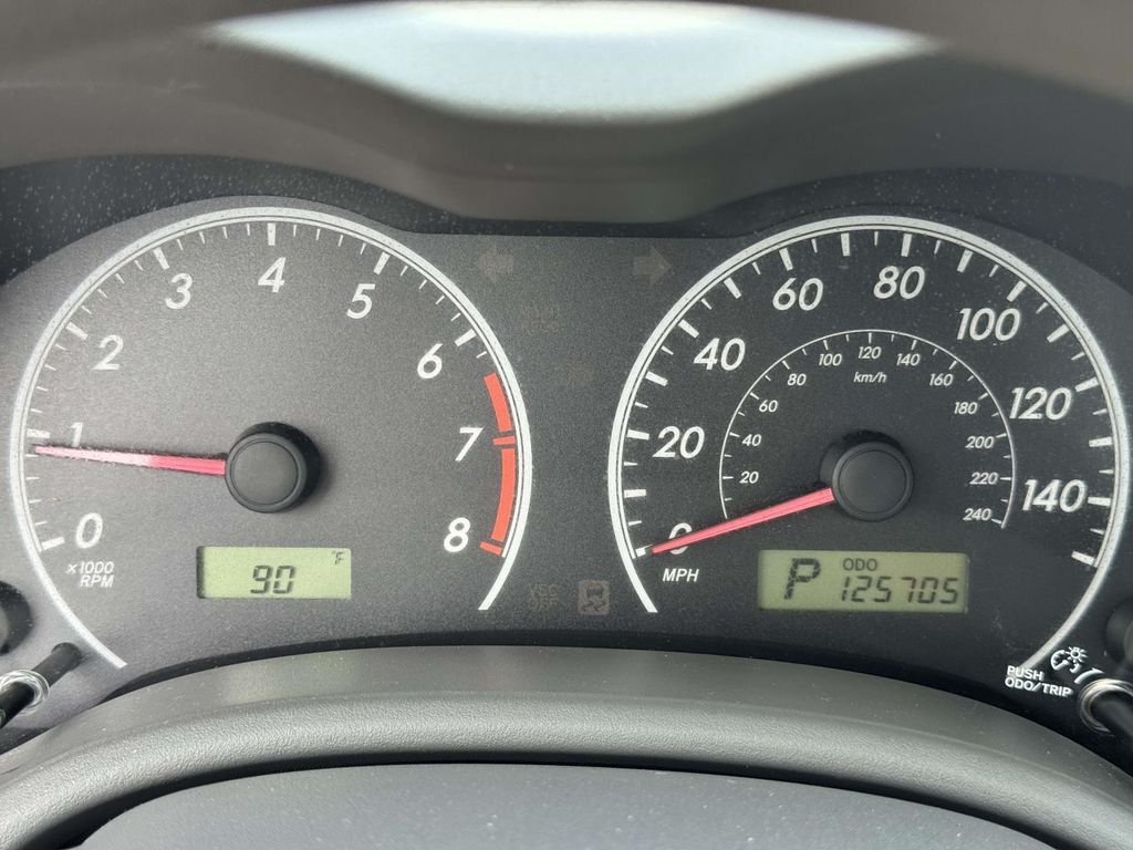 Used 2010 Black Toyota  image 12