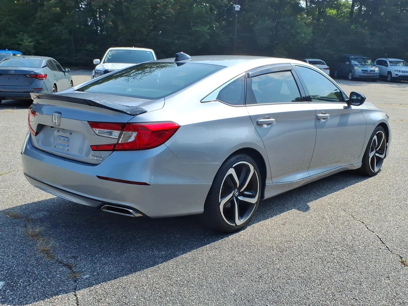 Used 2021 Lunar Silver Metallic Honda Sport SE image 3