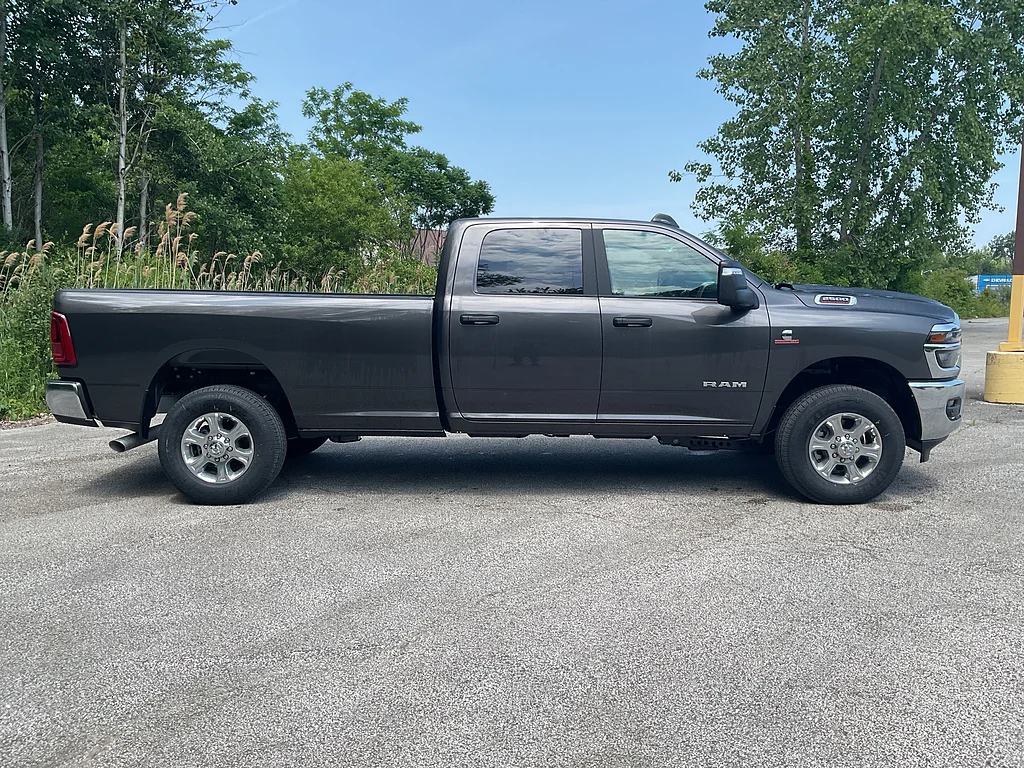 New 2026 Granite Crystal Metallic Clearcoat RAM Big Horn Crew Cab 4x4 8