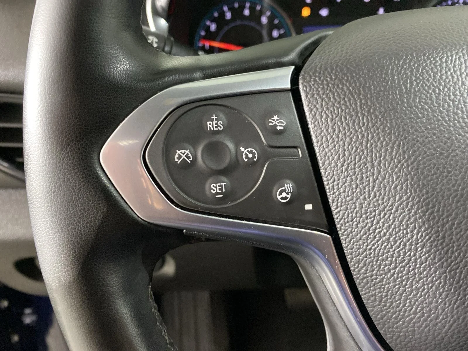 Used 2023 Northsky Blue Metallic Chevrolet LT Leather image 20