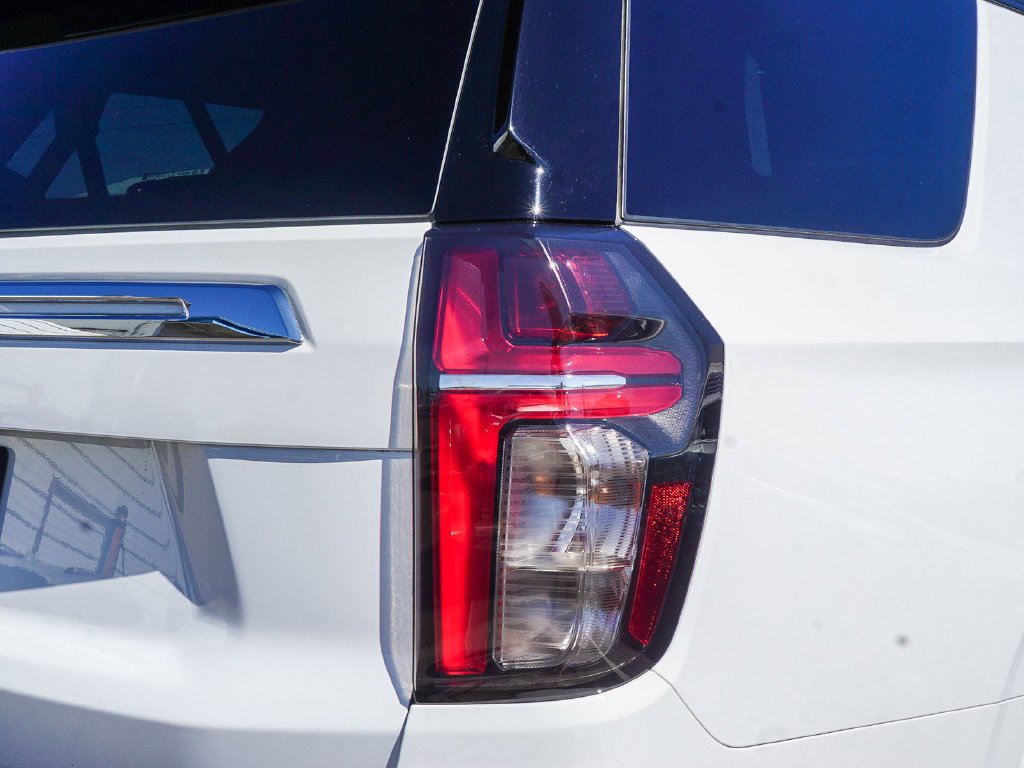 Used 2023 White Chevrolet LT image 7