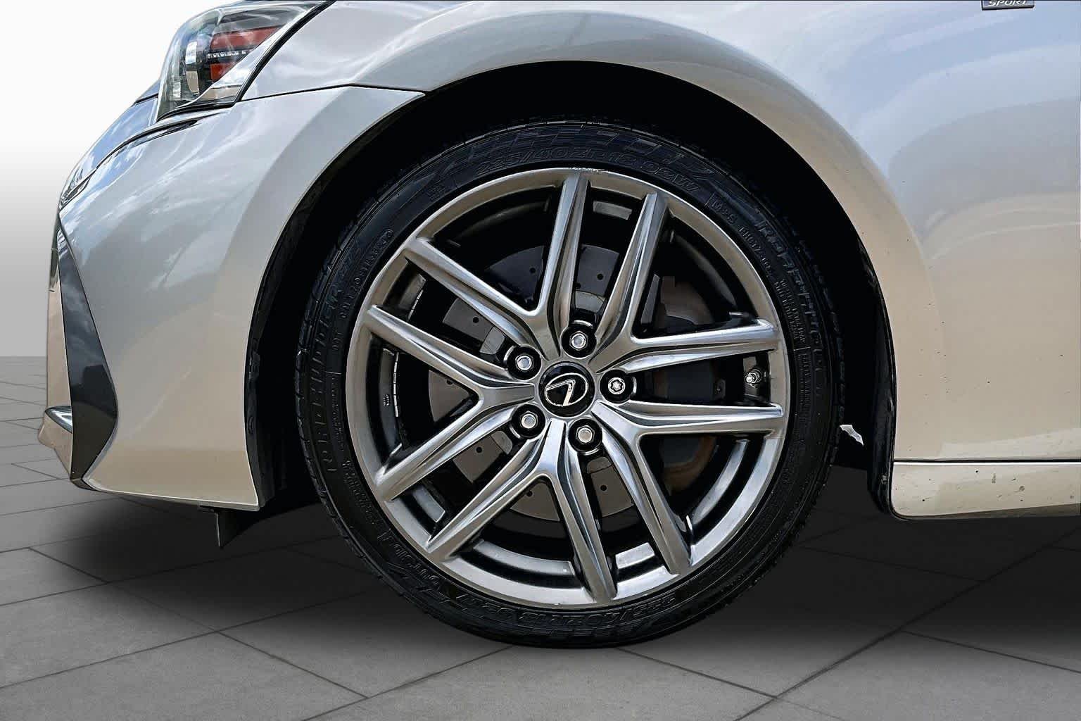 Used 2017 Atomic Silver Lexus  image 11