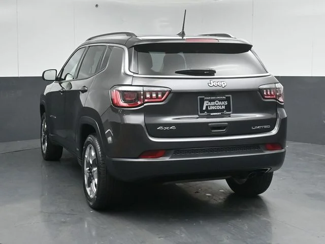 Used 2020 Granite Crystal Clearcoat Metallic Jeep Limited image 6