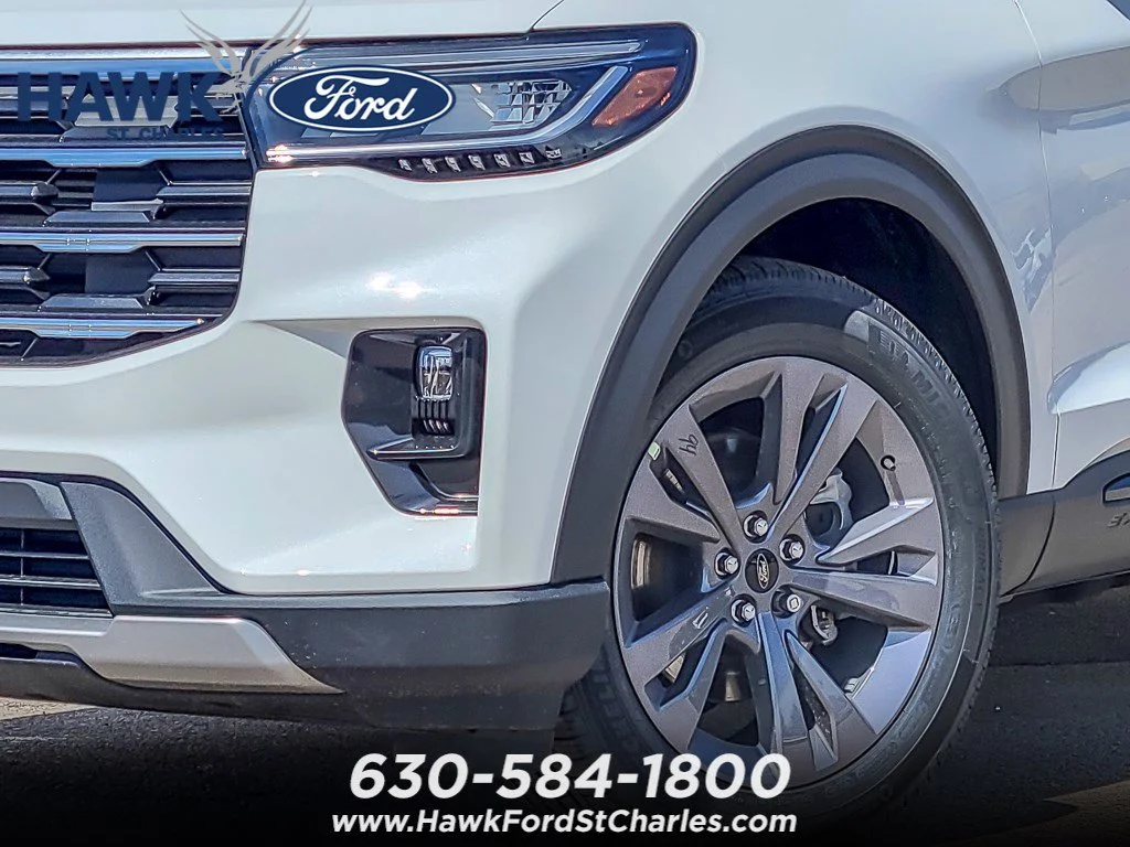 New 2026 Star White Metallic Tri-Coat Ford Active image 2