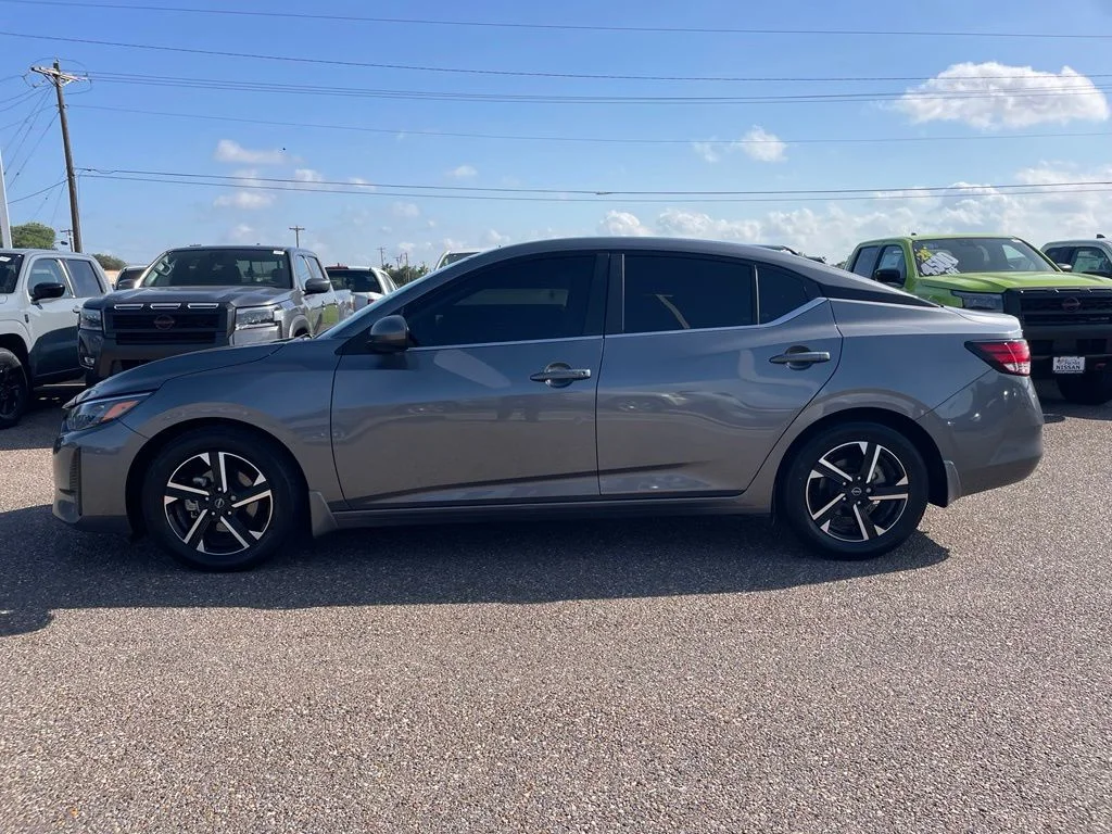 Used 2024 Gray Nissan SV image 4