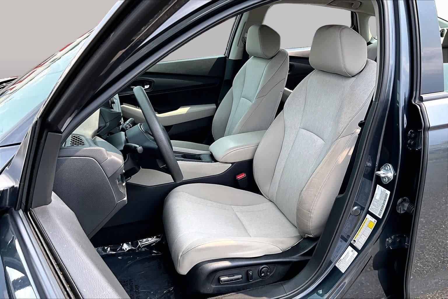 Used 2024 Meteorite Gray Metallic Honda EX image 8