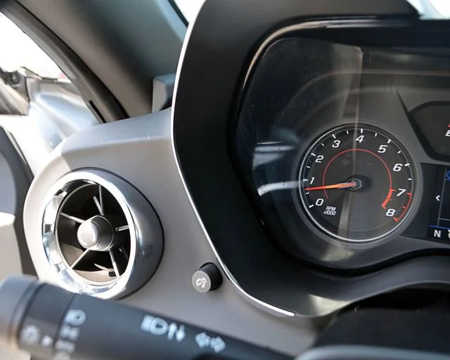 2023 Chevrolet Camaro 2LT - Photo 26