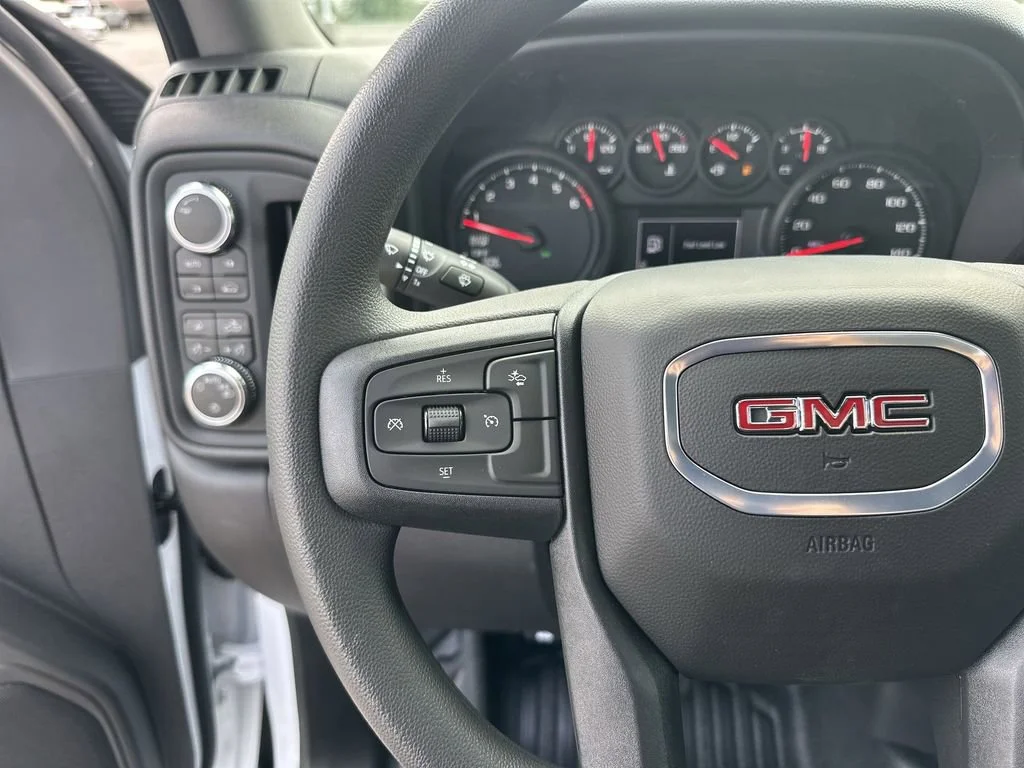 2025 GMC Sierra 1500 Pro - Photo 16