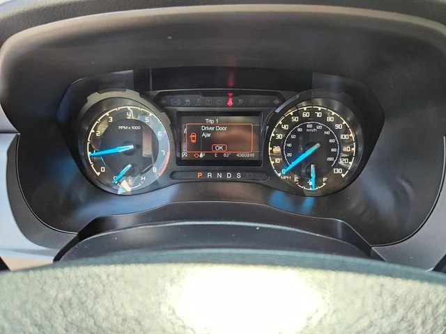 Used 2022 White Ford XLT image 32