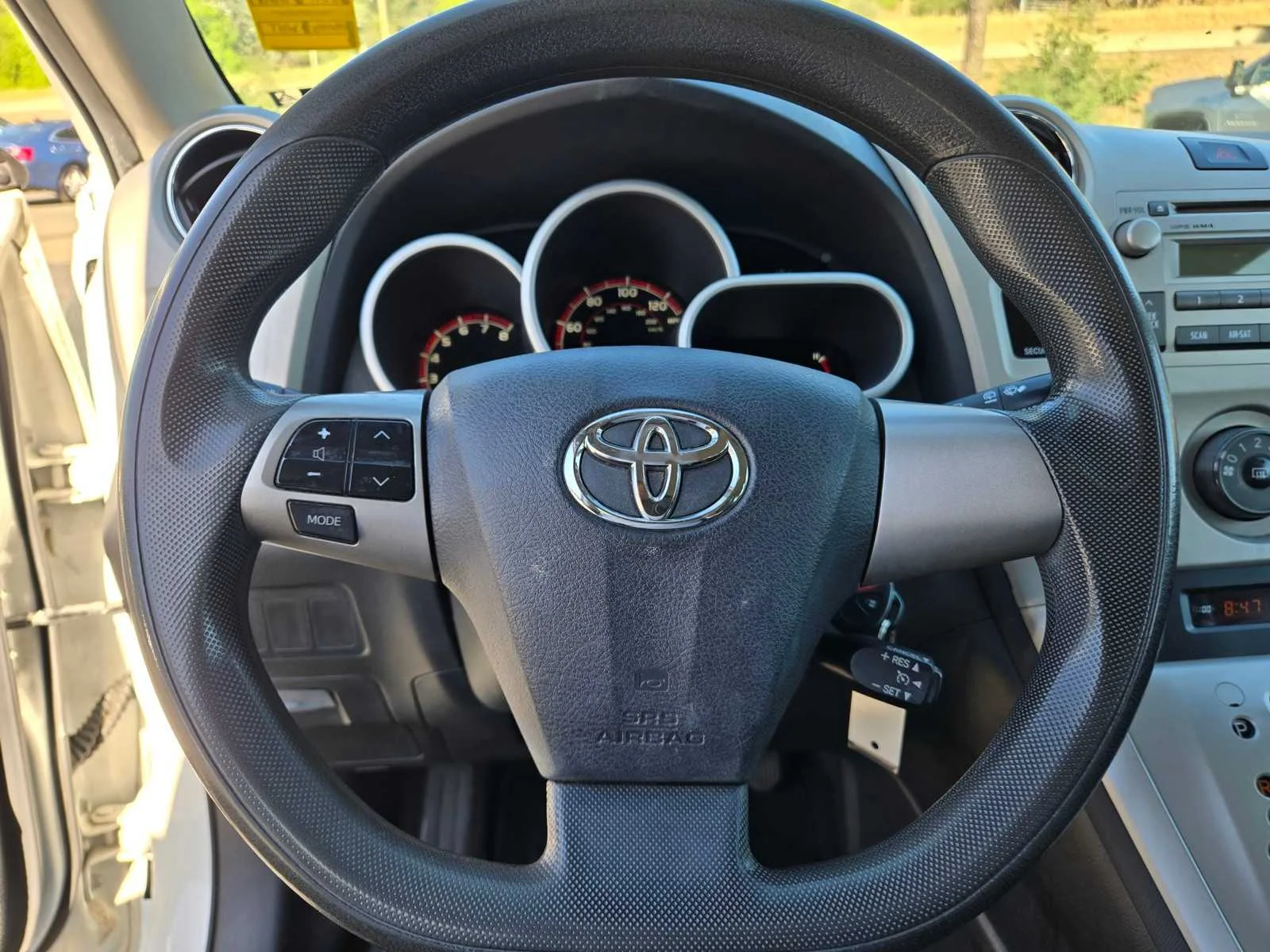 Used 2011  Toyota  image 26