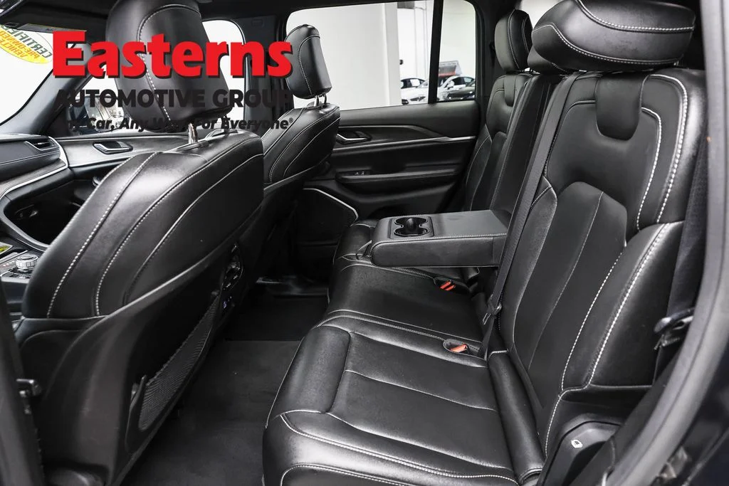 Used 2024 Black Jeep 4xe image 24