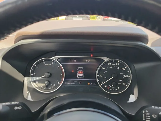 Used 2023 White Nissan SL image 25