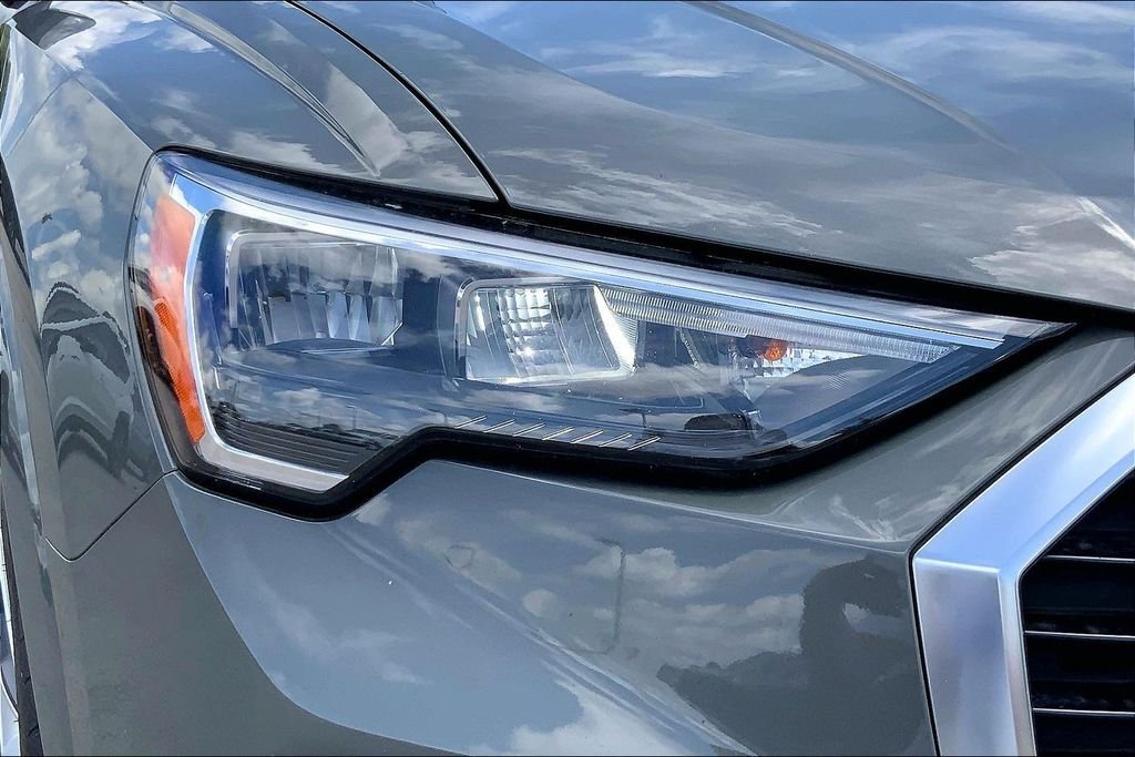 Used 2021 Gray Audi Premium image 31