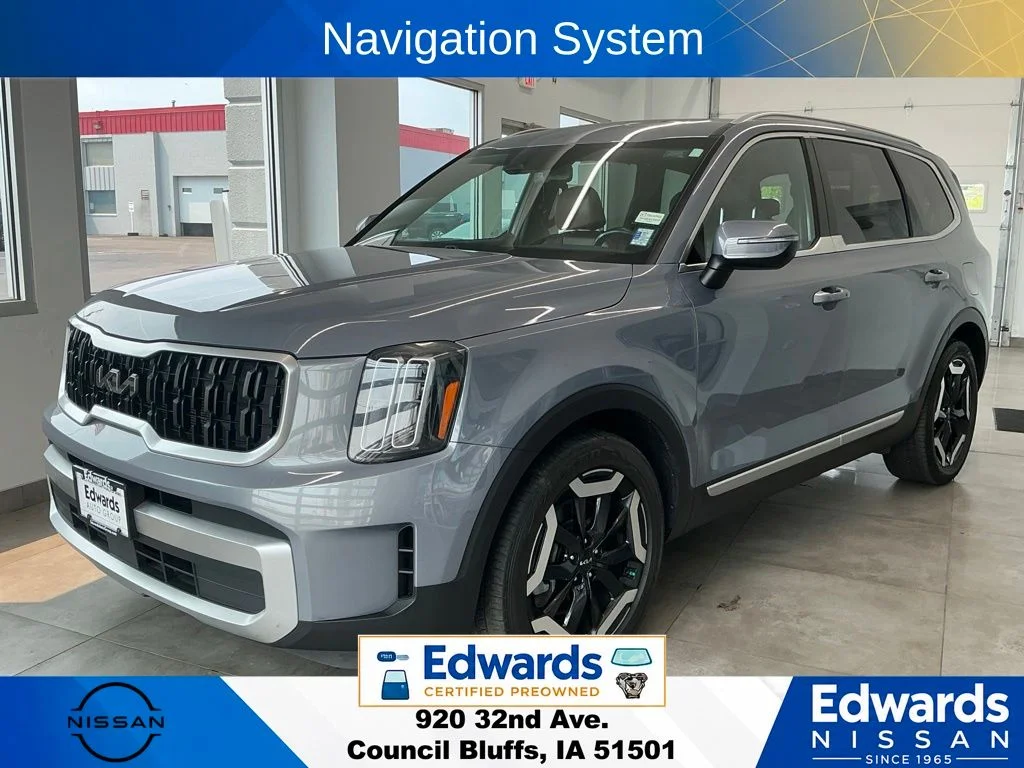 Used 2023 Silver Kia EX image 5
