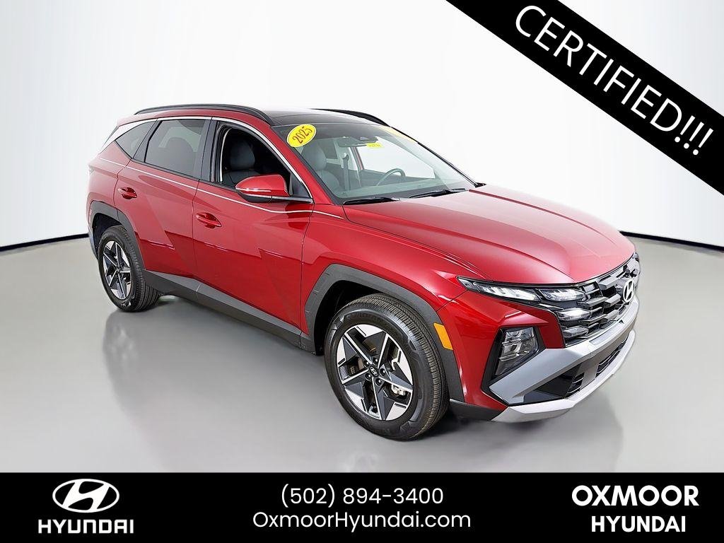 Used 2025 Ultimate Red Hyundai SEL Convenience image 1