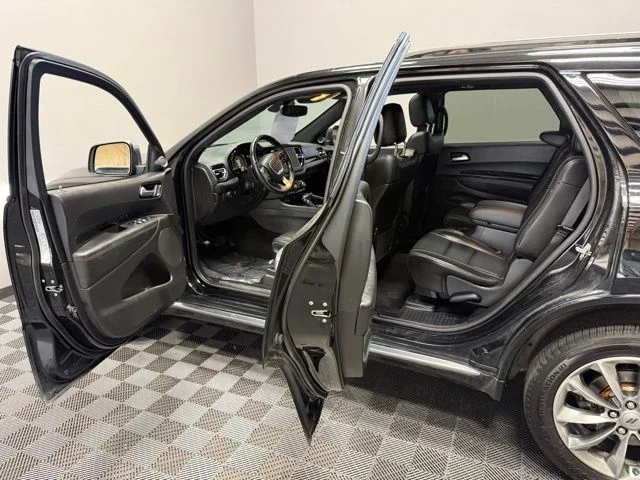 Used 2021 Black Dodge Citadel image 13