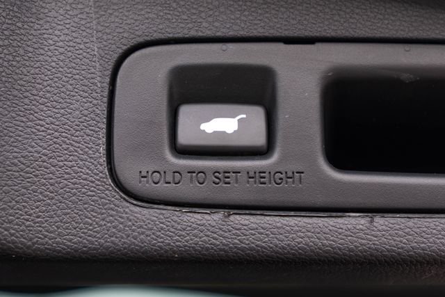 Used 2020  Honda EX-L image 35