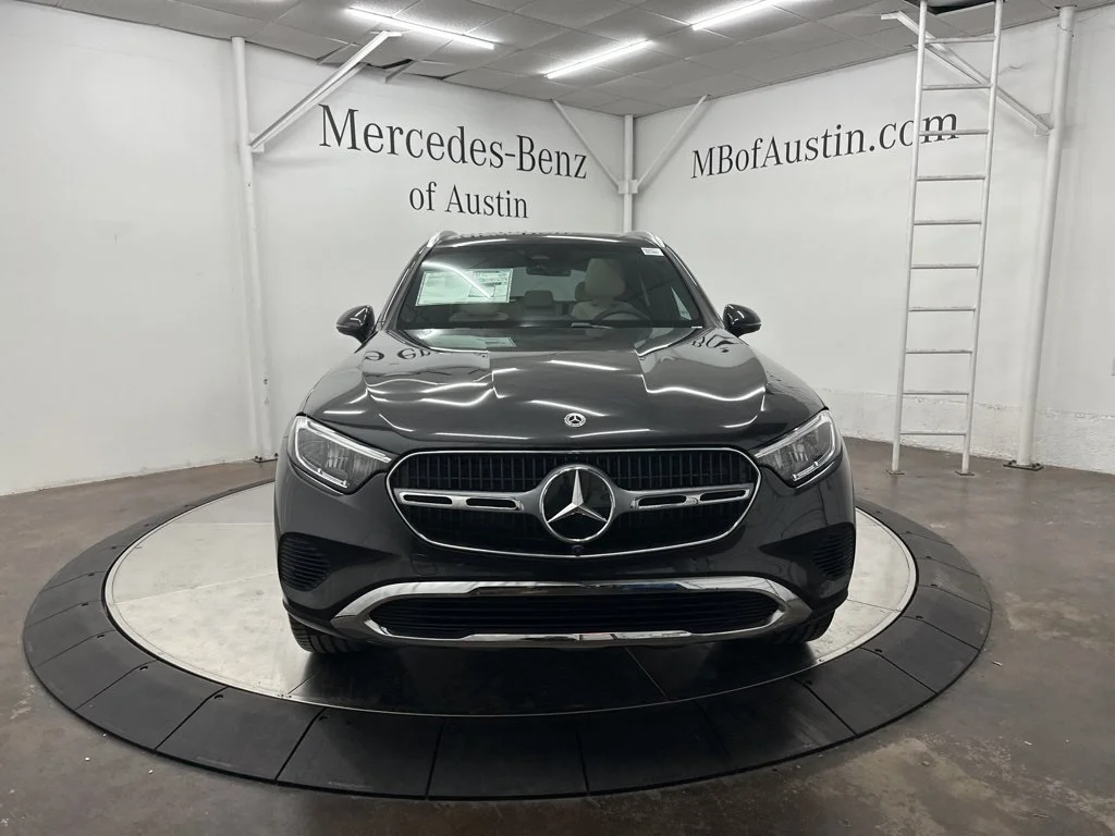 Used 2026 Gray Mercedes-Benz GLC 300 image 2