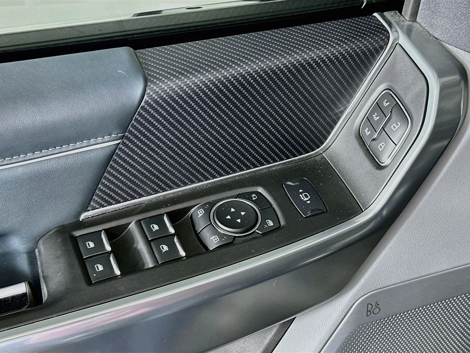 Used 2023 Black Ford Limited image 19