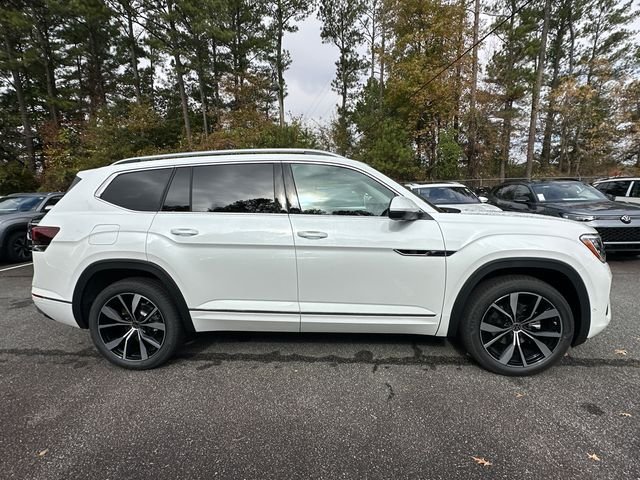 New 2026 White Volkswagen 2.0T SEL Premium R-Line image 4