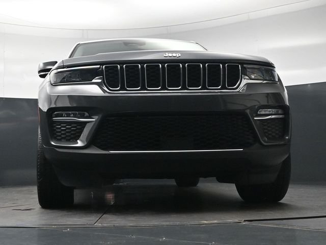 Used 2022 Gray Jeep Limited image 31