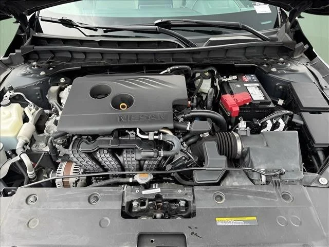 Used 2020 Black Nissan 2.5 S image 14