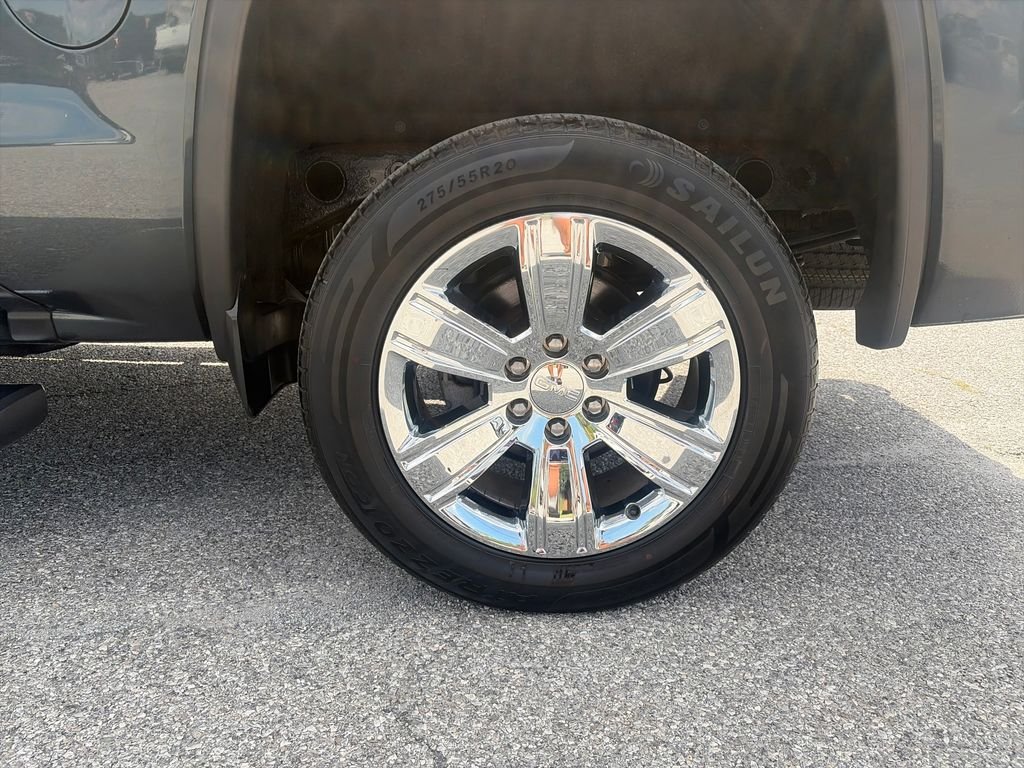 Used 2018 Gray GMC SLT image 45