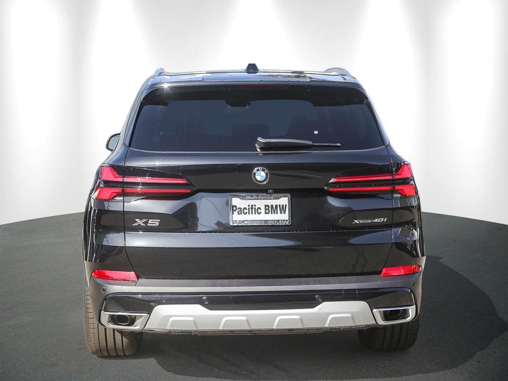 New 2026 Black Sapphire Metallic BMW xDrive40i image 5