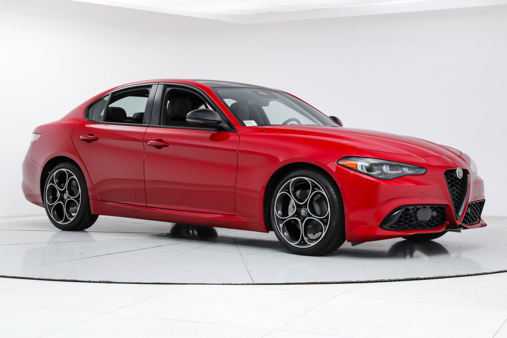 2025 Alfa Romeo Giulia Base - Photo 7
