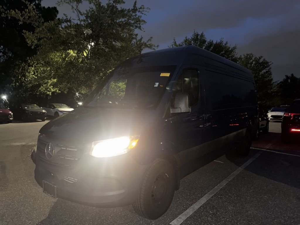 2024 Mercedes-Benz Sprinter 2500 170 WB HO High Roof's photo