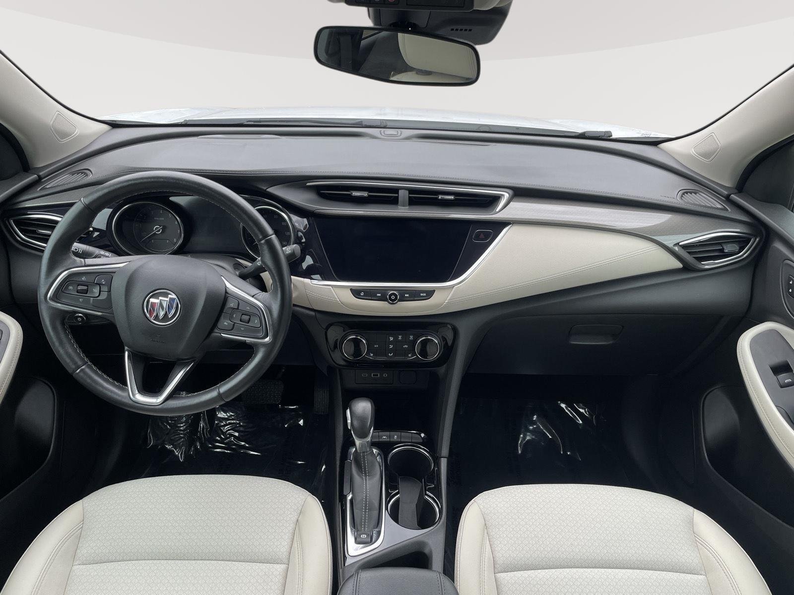 Used 2023 Summit White Buick Preferred image 3