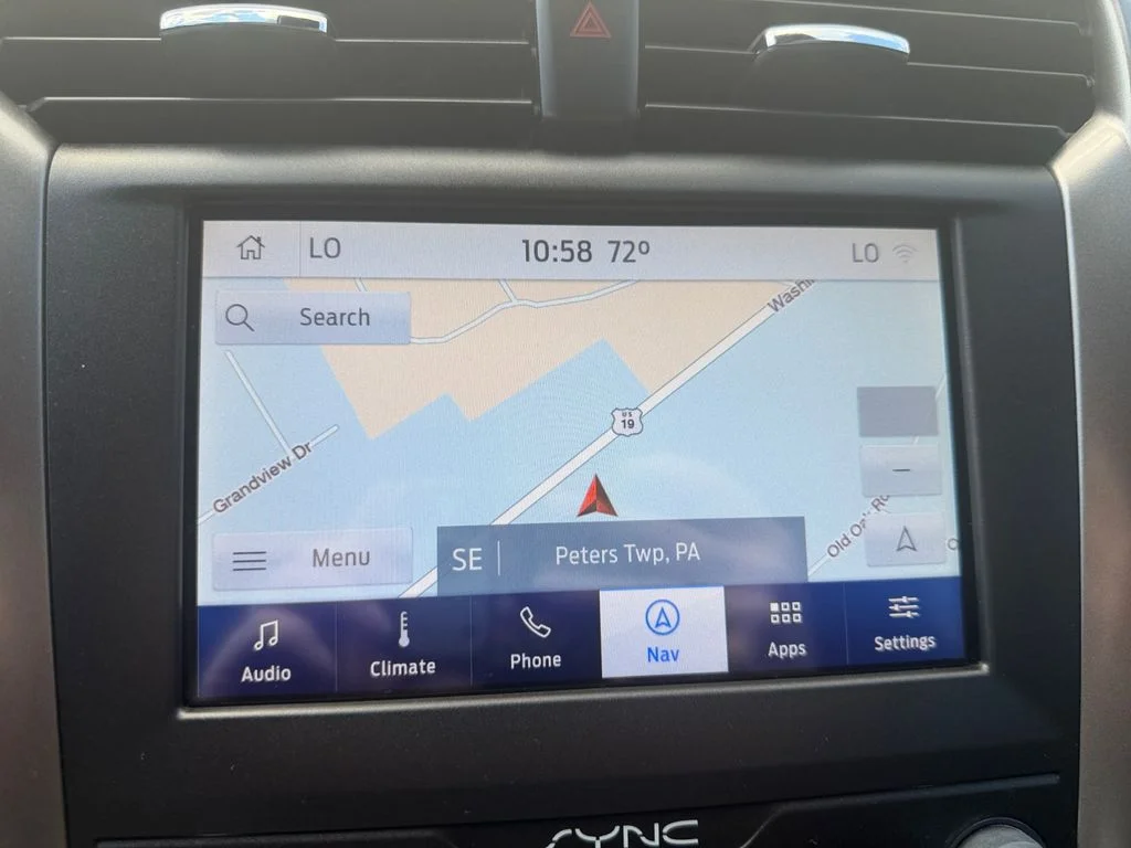 Used 2020 White Ford SE image 21
