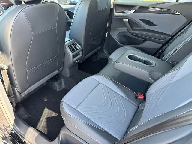 New 2026 Deep Black Pearl Volkswagen 2.0T SE image 25