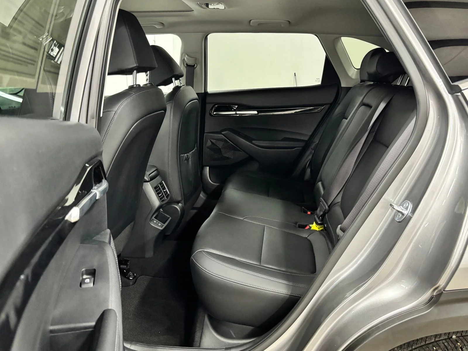 Used 2026 Gray Kia EX image 19